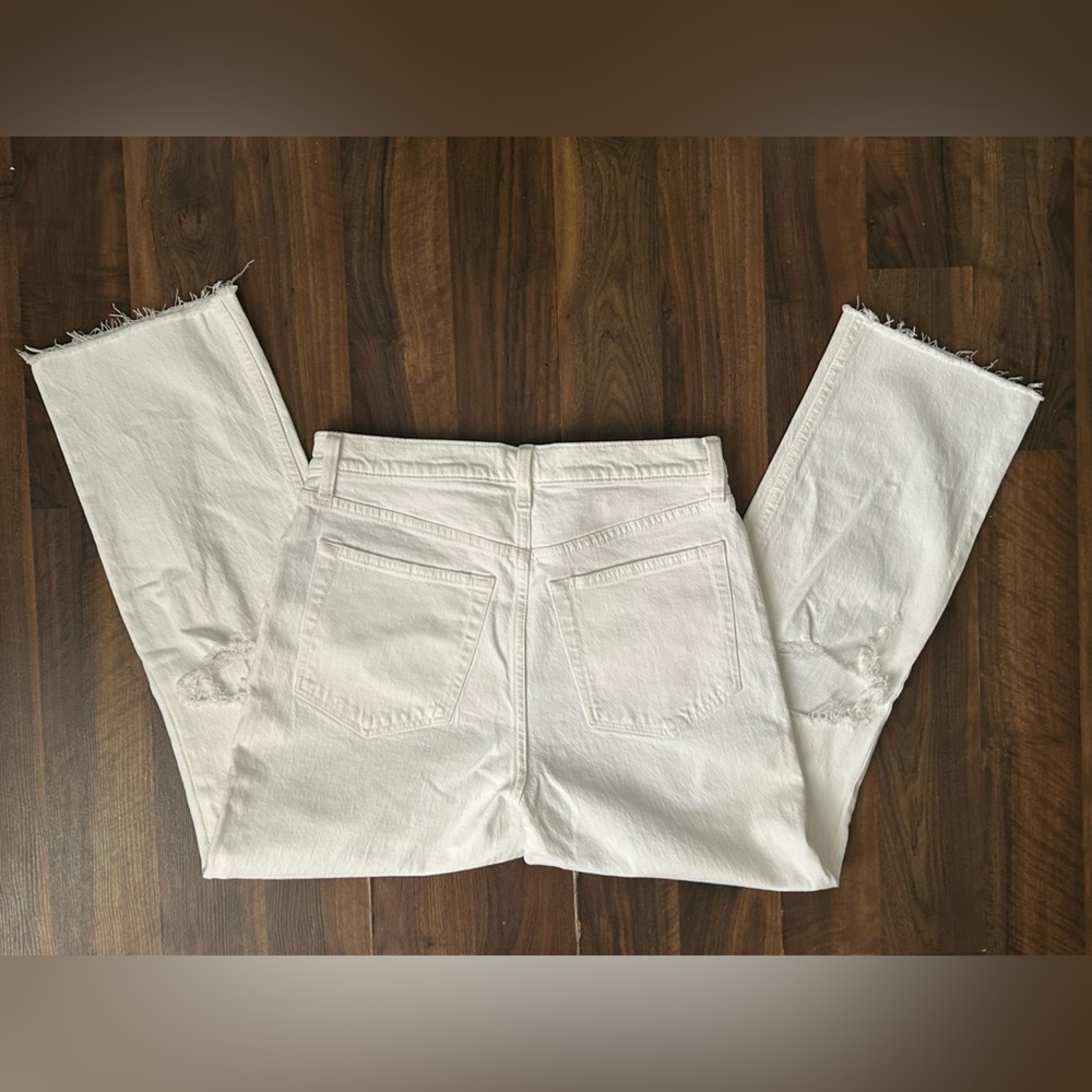 Abercrombie & Fitch White Distressed Jeans High Rise Ankle Straight Size 30/10 - Picture 4 of 9